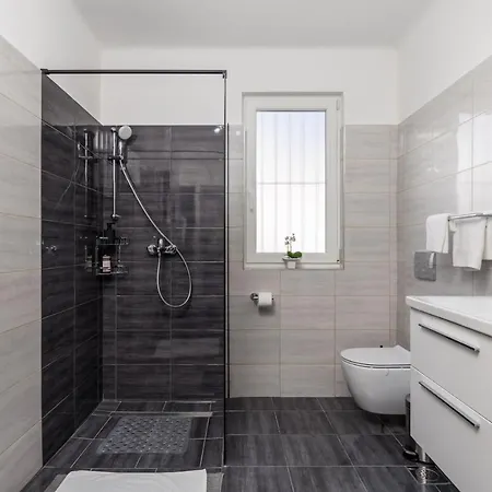 Opatijaresidenz Apartamento *
