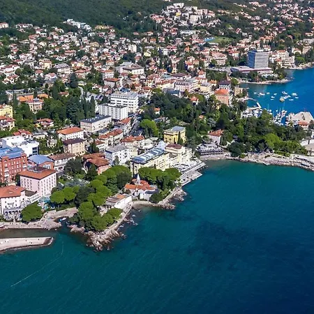 Apartamento Opatijaresidenz *